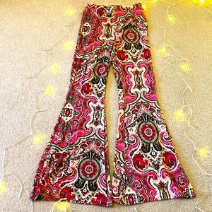 Free people, flare leggings.